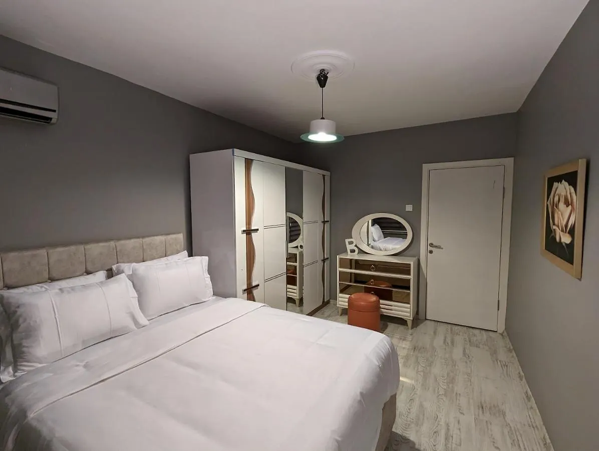 Apartamento Luxurious 3-Bedroom Apartment, Sisli Istambul